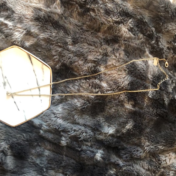 (3/$15) Necklace + Rings Bundle - Picture 5 of 6